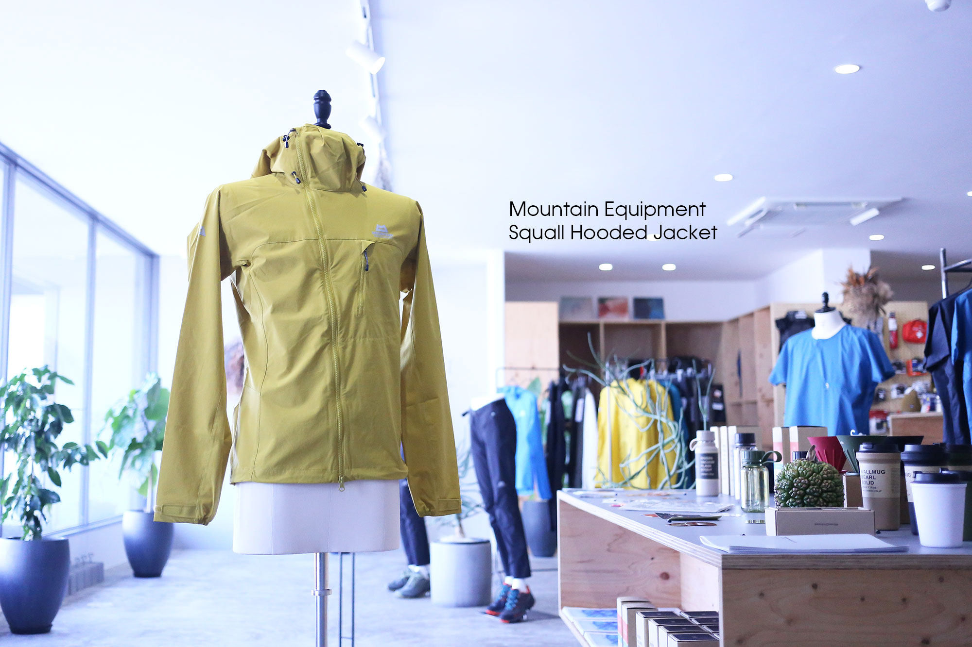 Mountain Equipment -Squall Hooded Jacket-