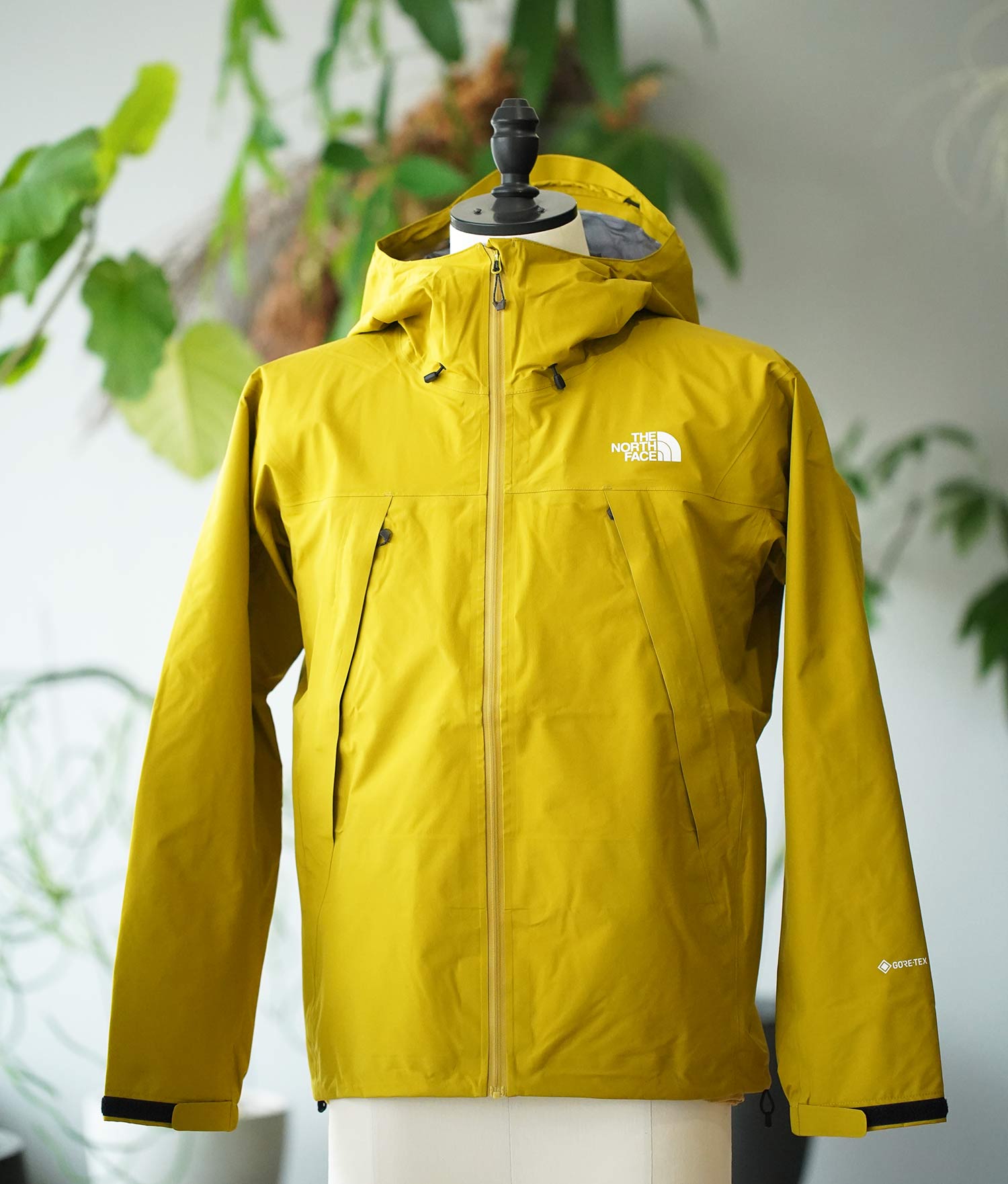 The north face climb clearance light jacket