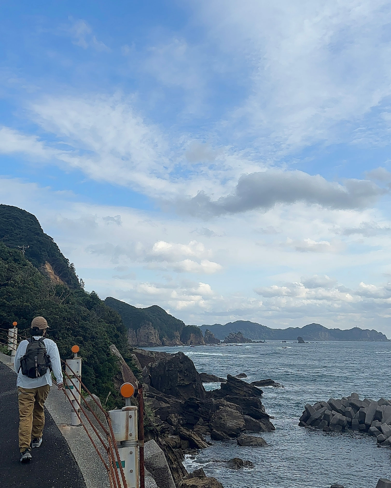 海沿いの道