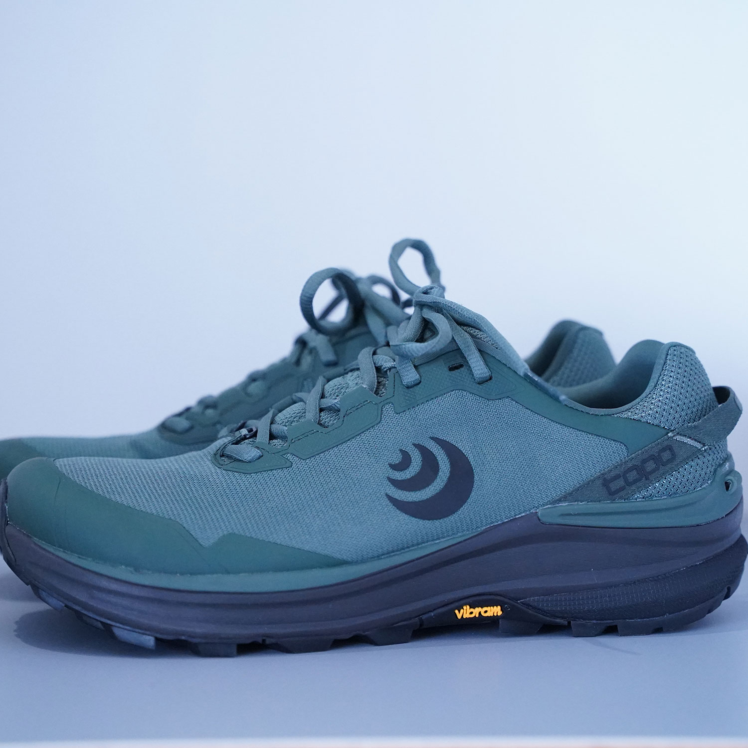 TOPO Athletic "Traverse"