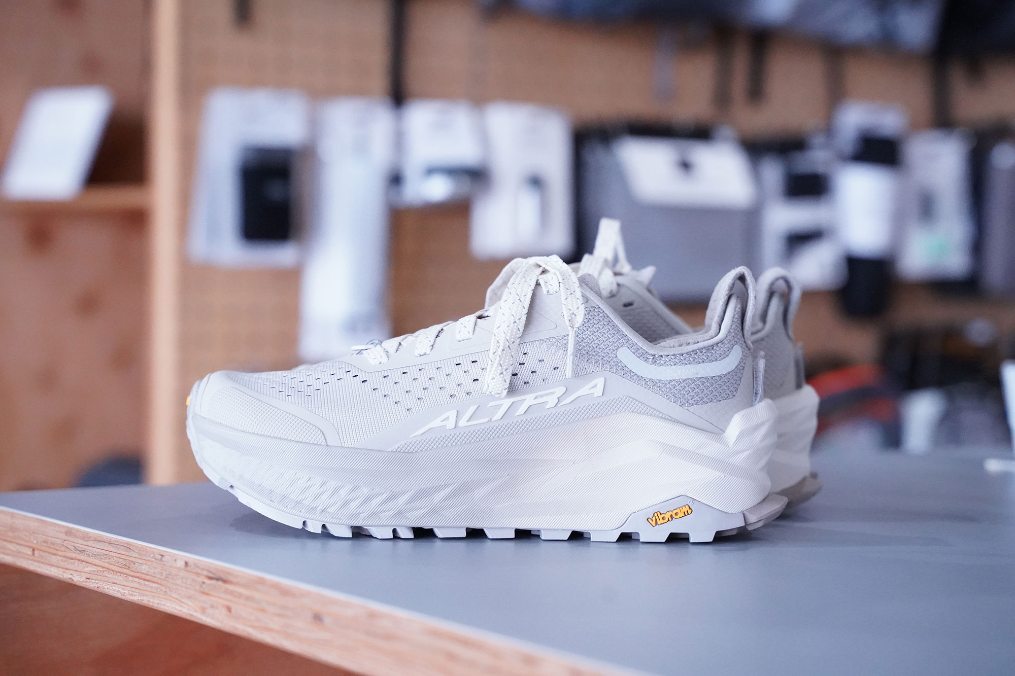 ALTRA "Olympus 6"