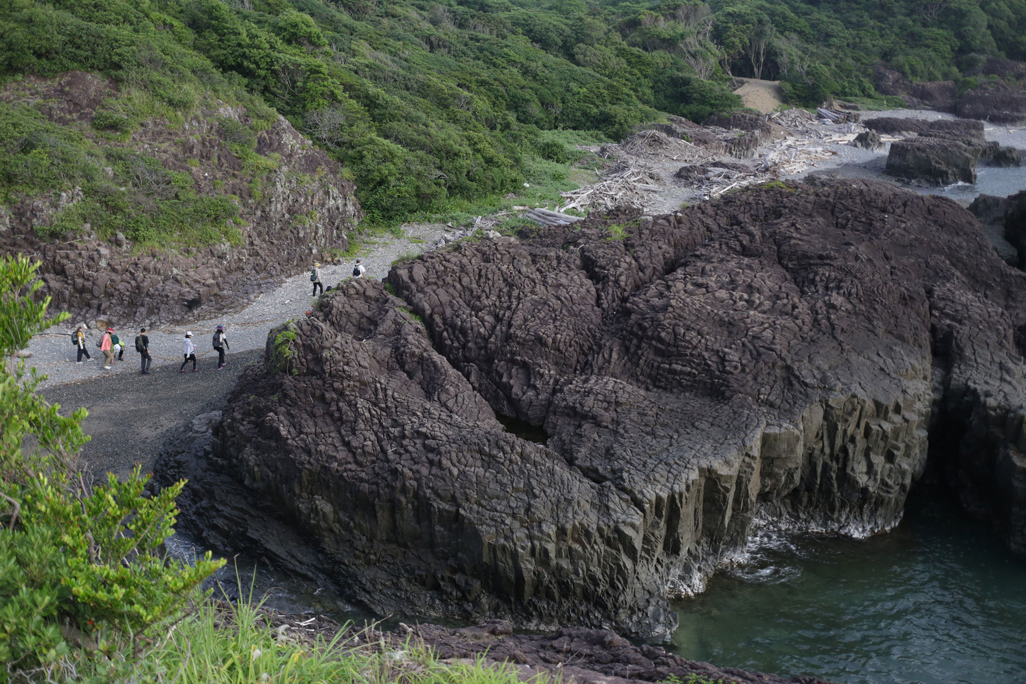 迫力ある風景の中を