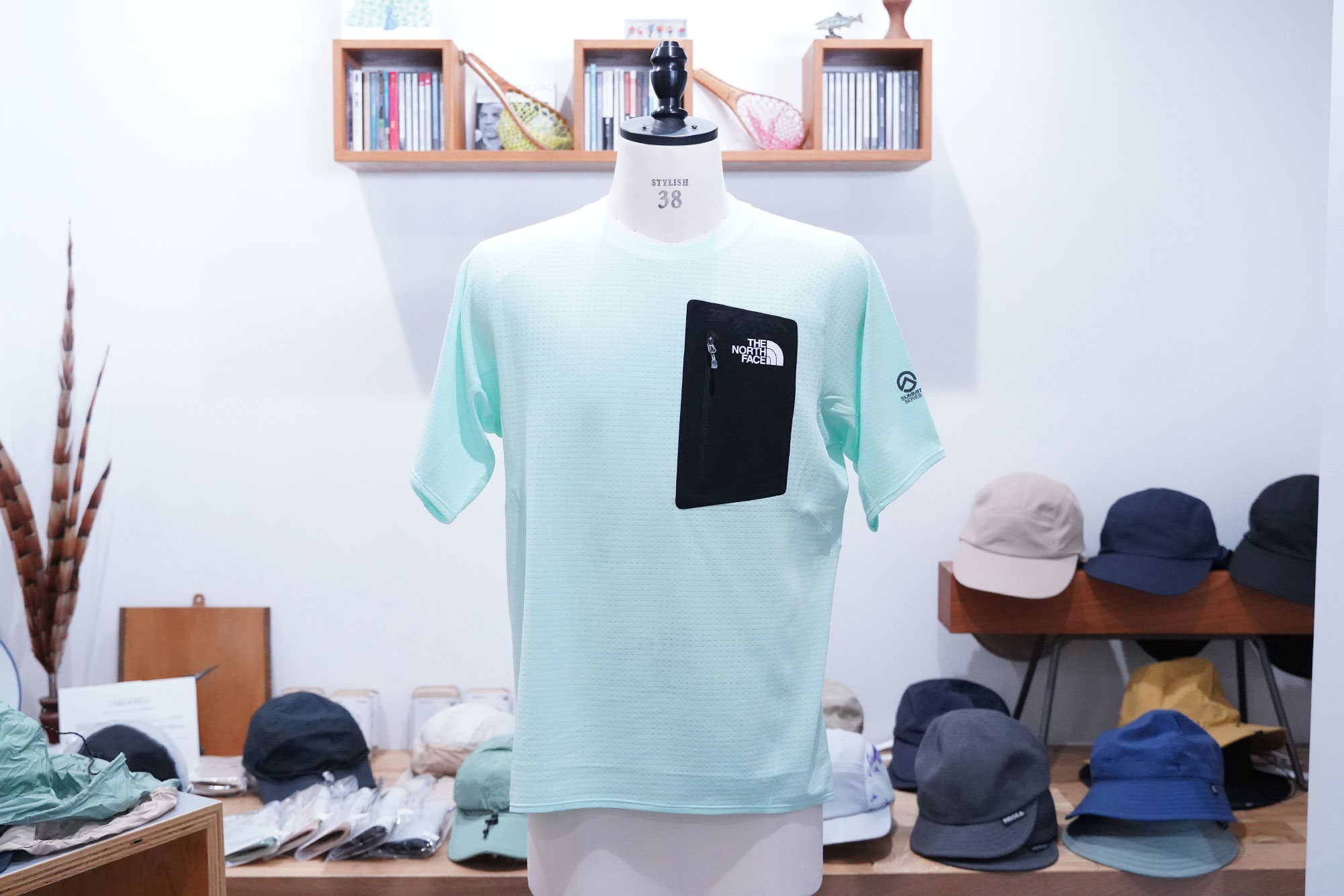 THE NORTH FACE "Expedition S/S Dry Dot Pocket Crew"